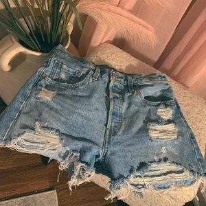 501 levi shorts size 27, $20